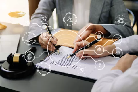 Strategia normativa e supporto di intelligence efficaci con il 60% di risparmio sui costi e 360 ore uomo risparmiate